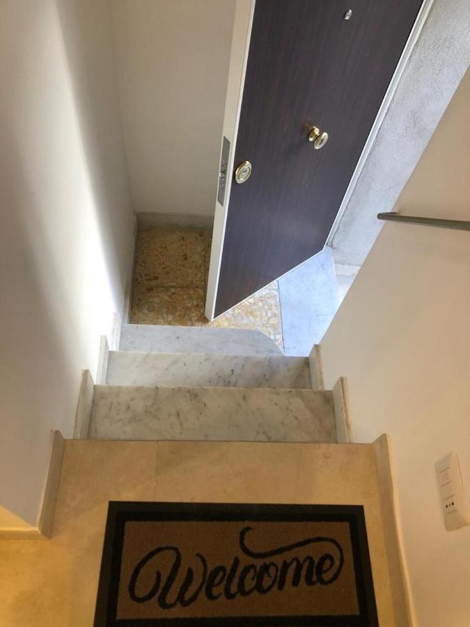 Annie'S Riviera Apartment Naples Exterior photo